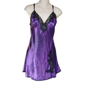 Frederick's Of Hollywood Purple Lace Trim Nightgown